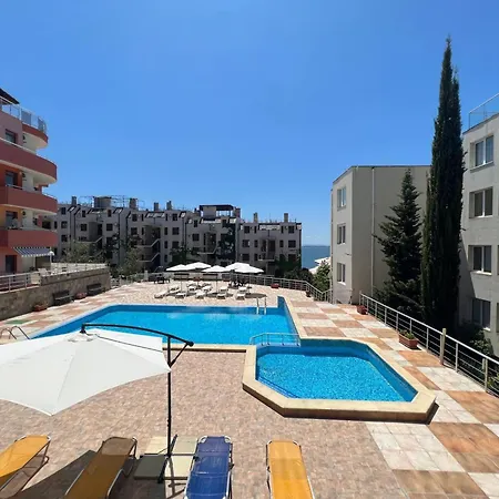 Luxury With Pool Near Yacht Marina & -sveti Appartement